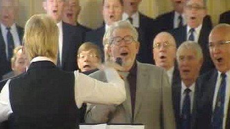 Rolf Harris and the Fron choir