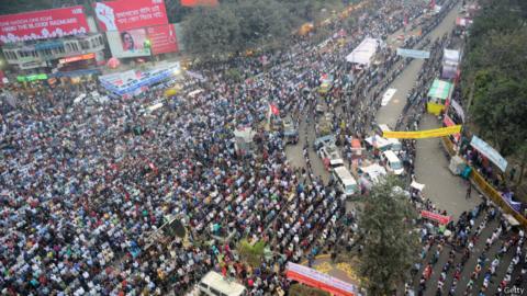 Pemancung blogger sekuler Bangladesh dihukum mati - BBC ...