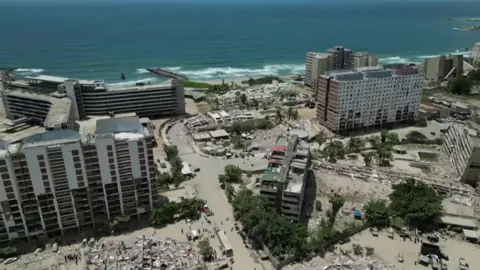 Aerial footage shows scale of quake damage in Venezuela's La Guaira State