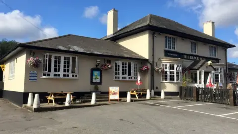 Geograph/ Alan Hughes The Black Boy in Killay