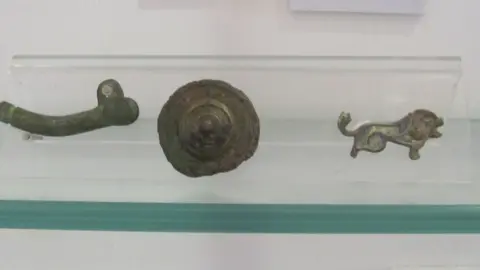 MOyse's Hall Museum Roman pieces unearthed by Bill Wyman
