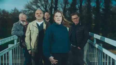 Nettlespie Photography Band The Size