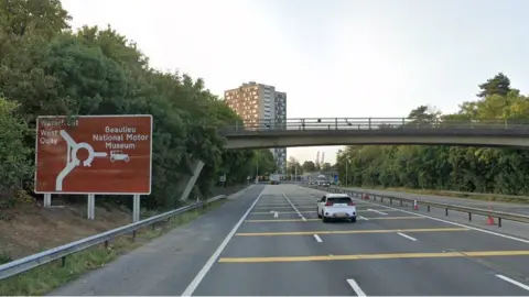 Google Footbridge over M271 at Southampton