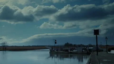 Munro Films/Lightbulb Film  Reedham Ferry features in the film