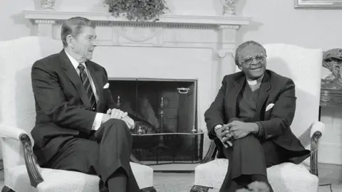 Getty Images Archbishop Tutu meeting President Ronald Reagan in the Oval Office