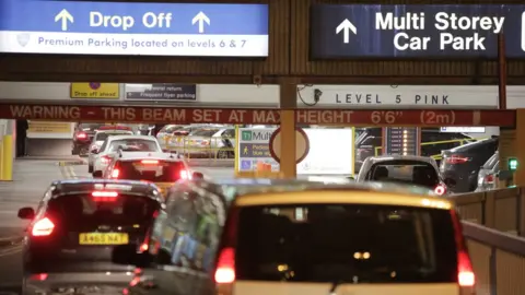 Manchester Airport Terminal 1 traffic