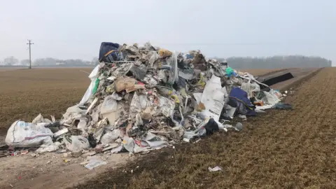 Hertfordshire Constabulary Albury flytip