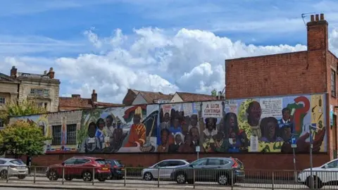 James Aldridge Reading Central Club's mural of iconic black trailblazers.