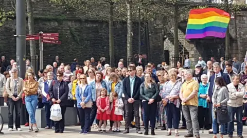 guildhall crowd