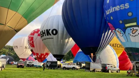 BBC Hot-air balloons on the ground