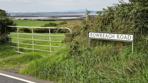 PACEMAKER Rowreagh Road sign