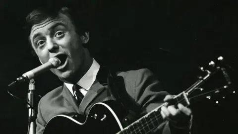 Gerry Marsden, of Gerry and the Pacemakers