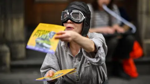 Getty Images Fringe performer