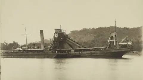 USMA LIBRARY The Corozal