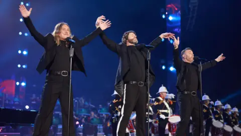 Reuters Take That performing