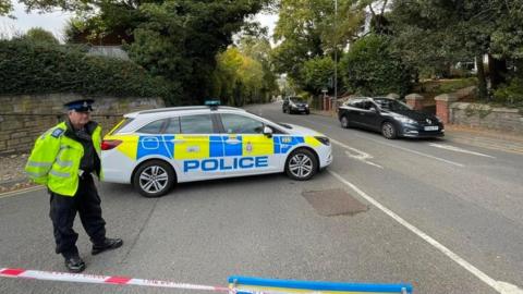 Swindon homes evacuated after crash causes gas leak - BBC News