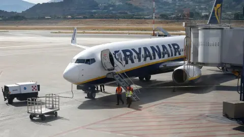 Reuters Ryanair plane