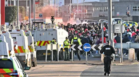 Alan Lewis / PhotopressBelfast Police landrovers 