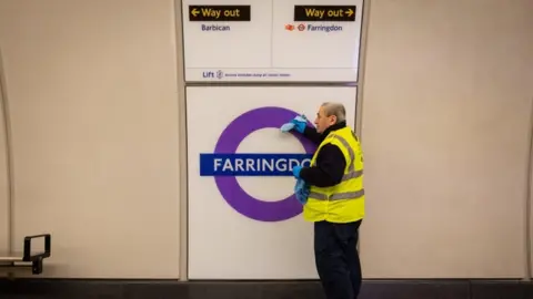 EPA Farringdon station