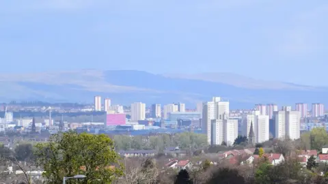 Getty Images high rise buildings in Glasgow