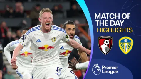 Leeds United's Sean Longstaff