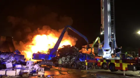 Herts Fire & Rescue Hitchin scrapyard fire