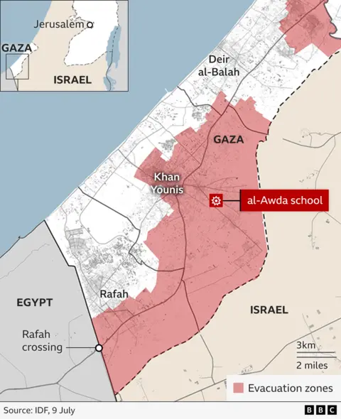 Map of southern Gaza showing eastern Khan Younis evacuation zone and location of al-Awda school