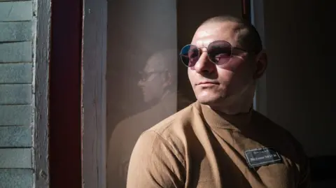 4feb5d50-9d1e-11f0-bc17-37f040c2fadb.jpg The Ukrainian convicts swapping jail for the front line