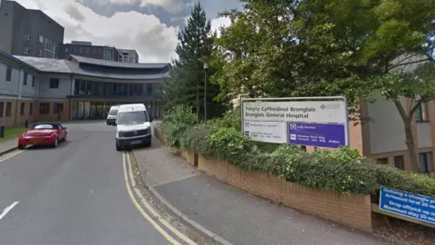 Google Bronglais Hospital