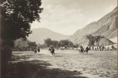 Polo's DAG game from Indus Valley, Parkatta (Gilgit-Baltistan region)