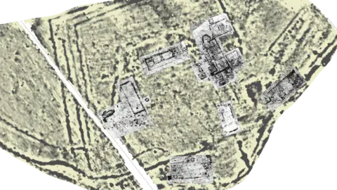 Sumo Geophysics Surveys of villa