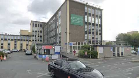 Google Maps cooombe hospital