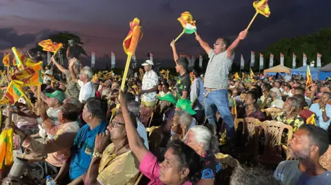 BBC News/Aakriti Thapar President Ranil Wickremesinghe's rally in the town of Beruwala