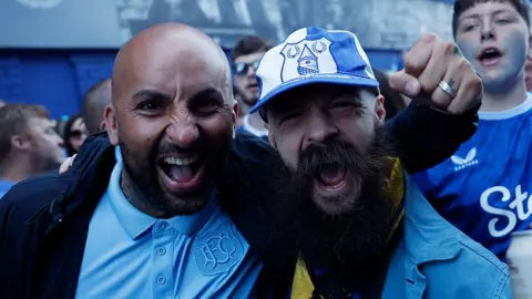 Reuters Everton fans outside the stadium