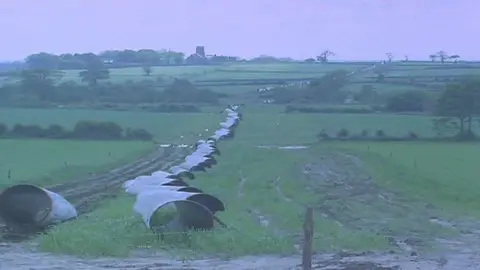 British Pathe Gas pipes being laid in Norfolk.