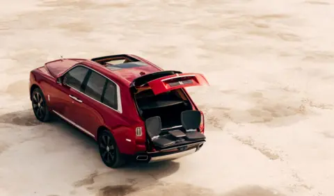 Rolls-Royce Cullinan from year.