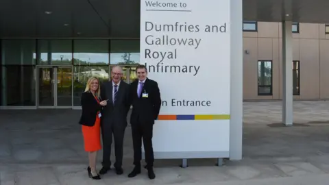 NHS Dumfries and Galloway Hospital handover
