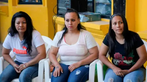 AFP María del Tránsito Orellana (L), Cinthia Rodríguez (C) and Alba Rodríguez pictured before their release