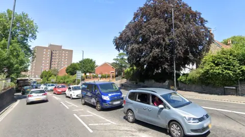 Google Traffic on the A4 Bath Road in Bristol close to the junction with Callington Road