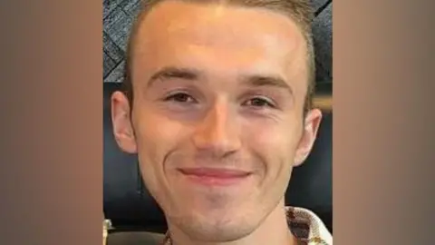 Facebook Daniel Duffield's face. He has light brown hair, slight stubble and is smiling