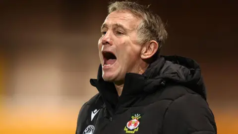 Phil Parkinson shouting