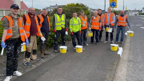 Cathal Cunning/Aaron McCullough   Volunteers