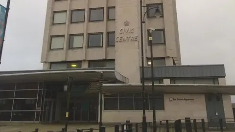 Steven Haslington/Geograph Oldham Council's Civic Centre external view