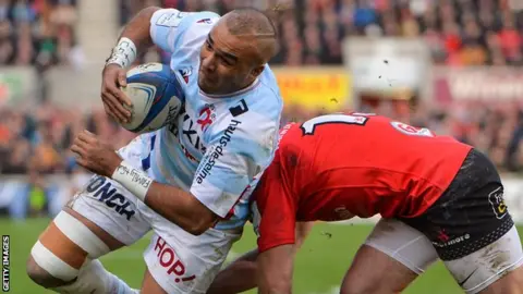 Getty Images Simon Zebo scored a first-half try for Racing in Belfast before being replaced at half-time