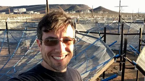 Aaron Parsons Aaron Parsons at a radio telescope array