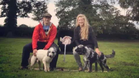 @laurakenny31/Instagram The Kennys