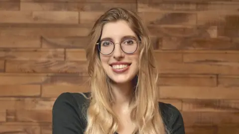 Yaldi Games Elena Hoge