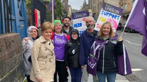 Sharron Macaulay Nicola Sturgeon on picket line