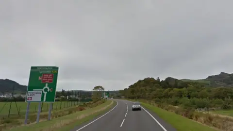 Google The road between Hen Lon and Ymwlch Bach has been closed