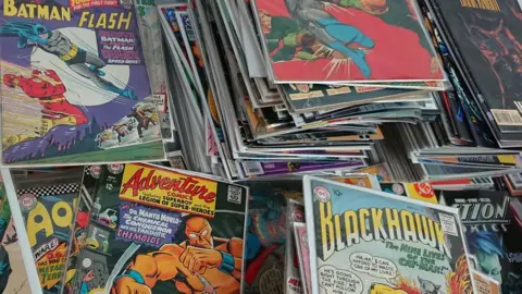 Unique Auctions Comics